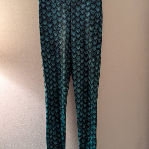 Blackmilk Game of Thrones Rhaegal dragon egg leggings - Picture 3 of 3